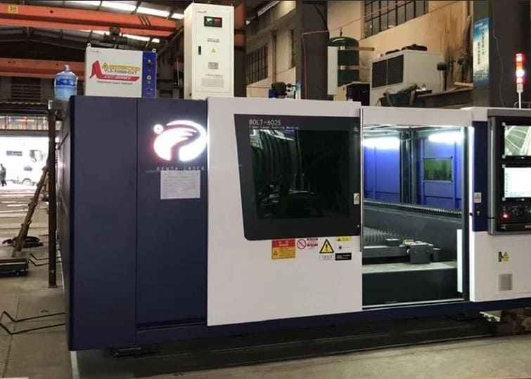 Sheet metal processing workshop 1