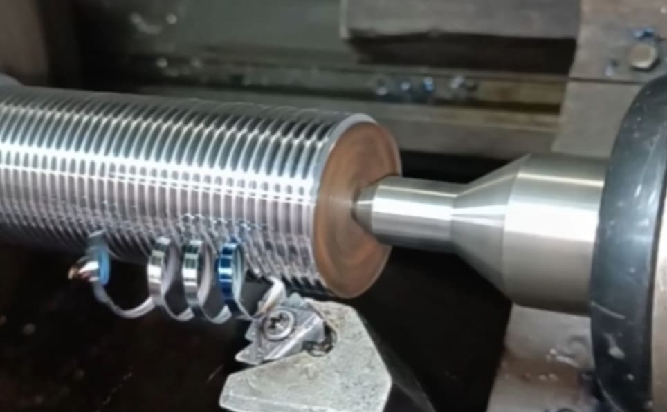 CNC thread turning