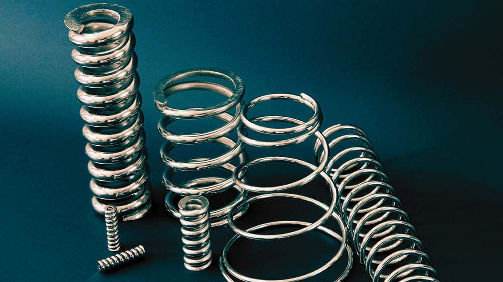 Springs of different sizes