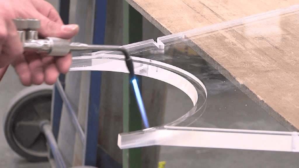 Flame-polish plastic parts