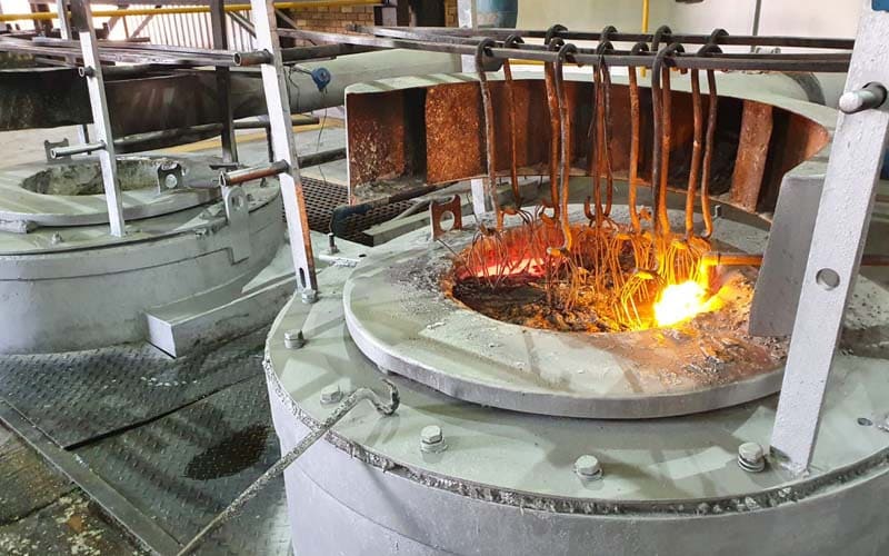 Liquid (Salt Bath) Carburizing